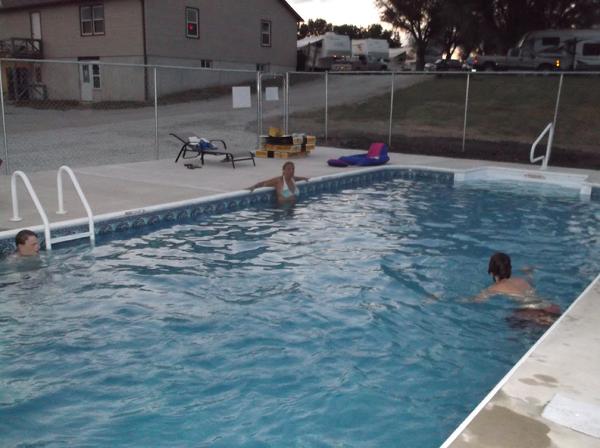 THE GREAT ESCAPE RV PARK & CAMPGROUND - Photo 2